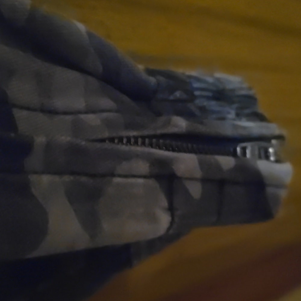 SPANX Gray Camouflage Pants - Picture 3 of 4